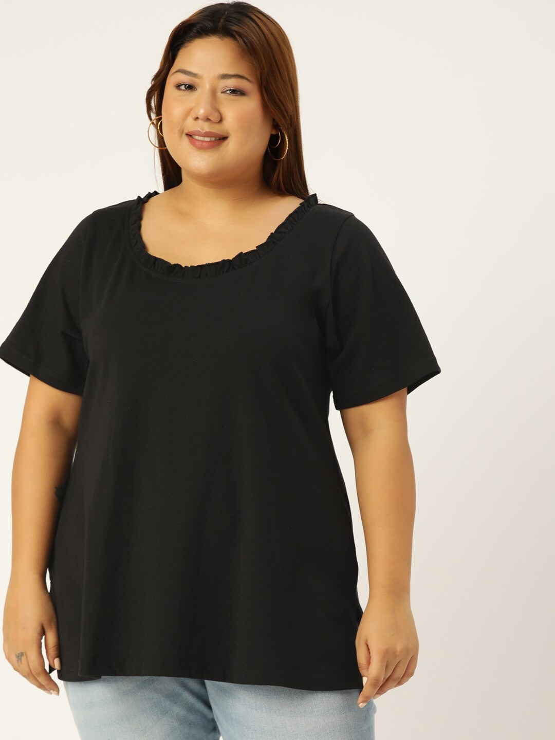 

theRebelinme Women Plus Size Black Solid Pure Cotton T-shirt