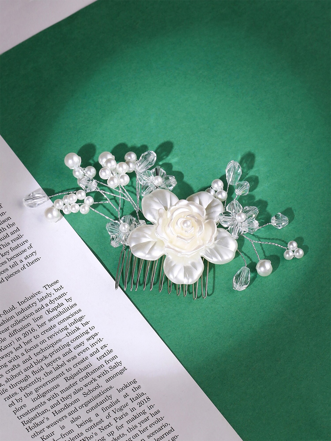 

Yellow Chimes White Floral Comb Pin