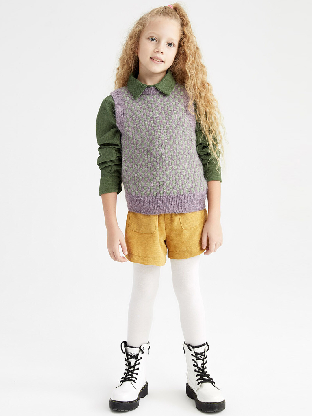 

DeFacto Girls Yellow Solid Shorts