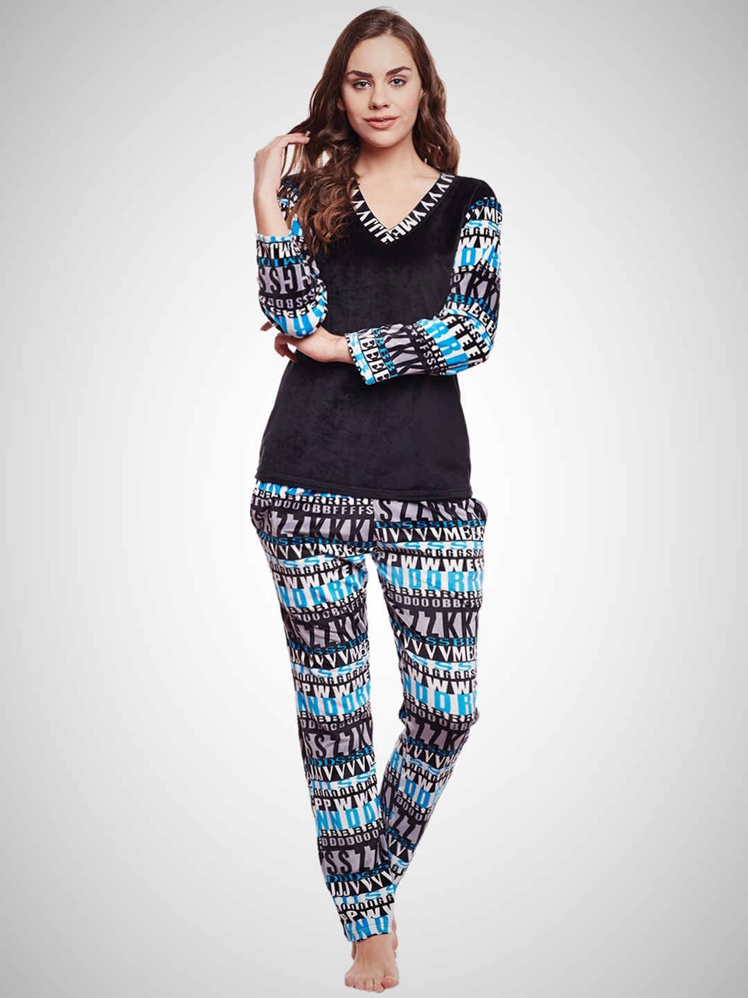 

Claura Women Blue & Black Printed Night Suit