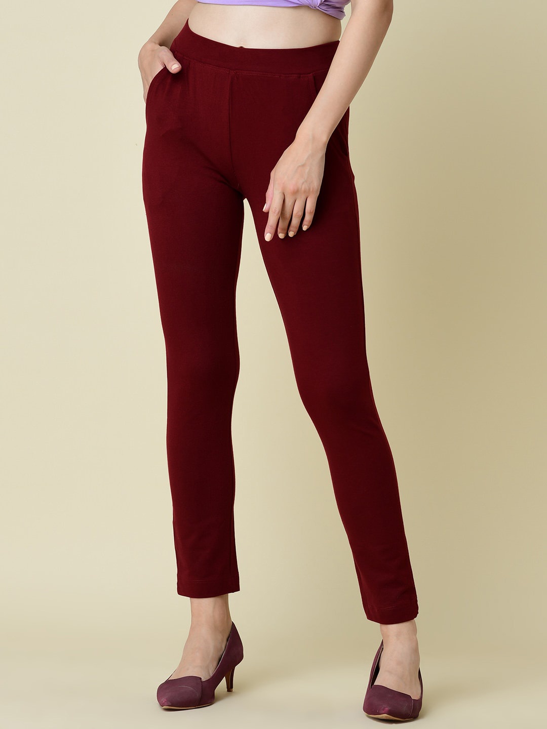 

NEWRIE Women Maroon Straight Fit Trousers