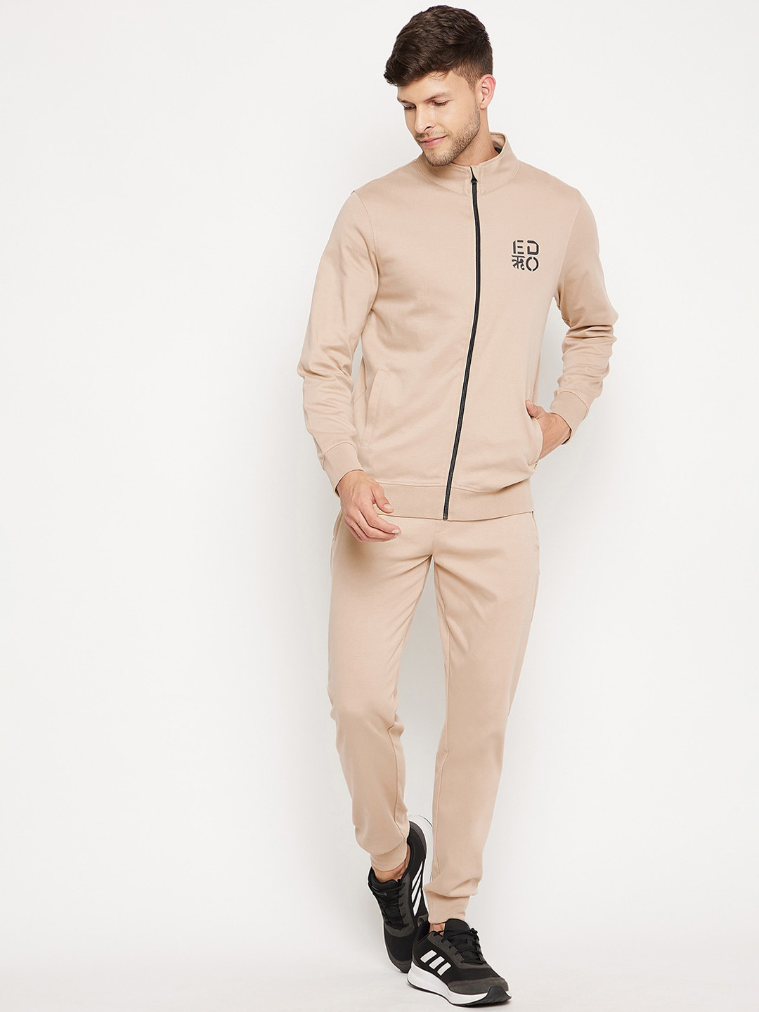 

EDRIO Men Cream-Coloured Mock Neck Zip Up Cotton Tracksuit