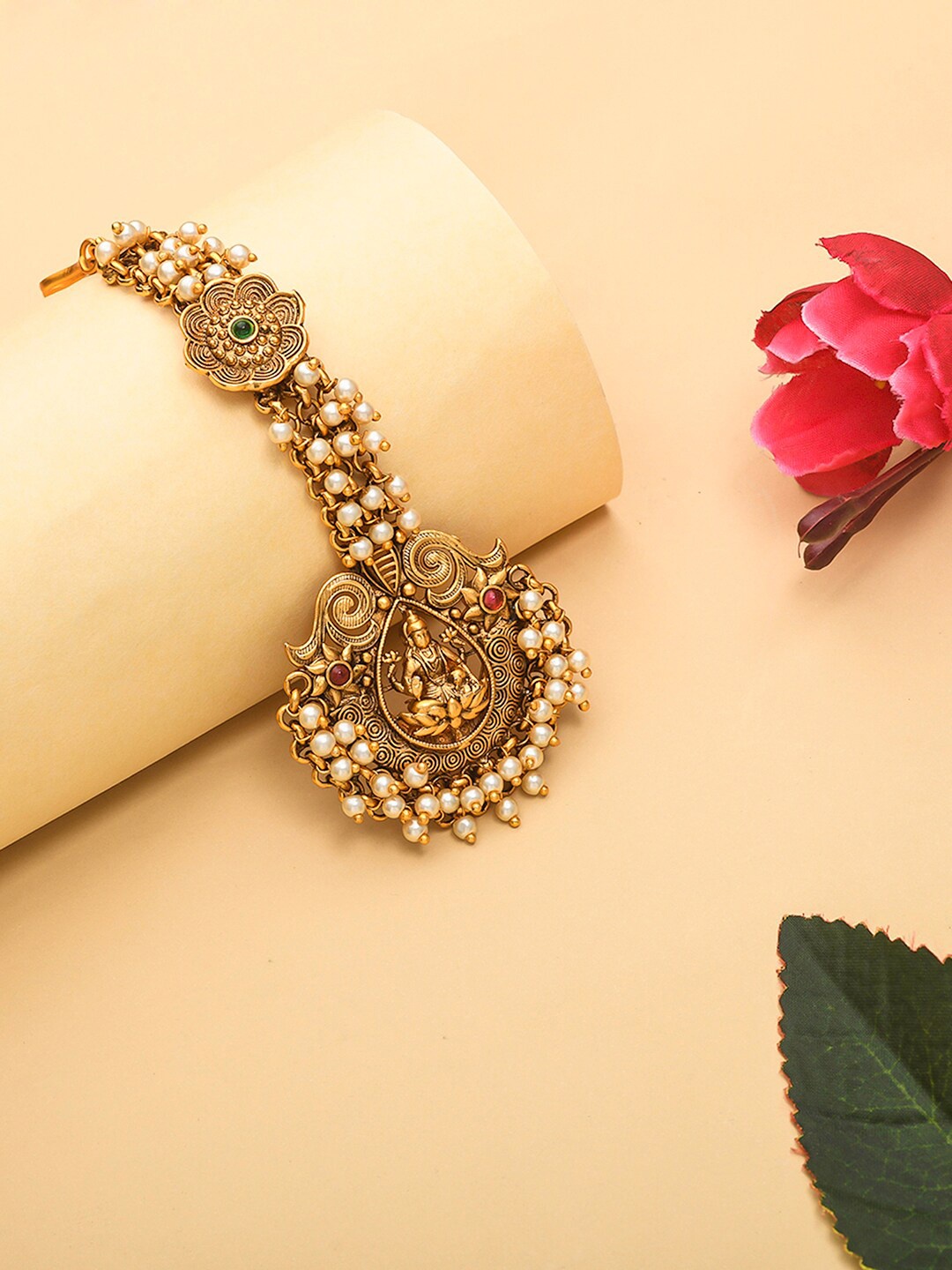 

Voylla Gold-Plated Pearls Beaded Maang Tika