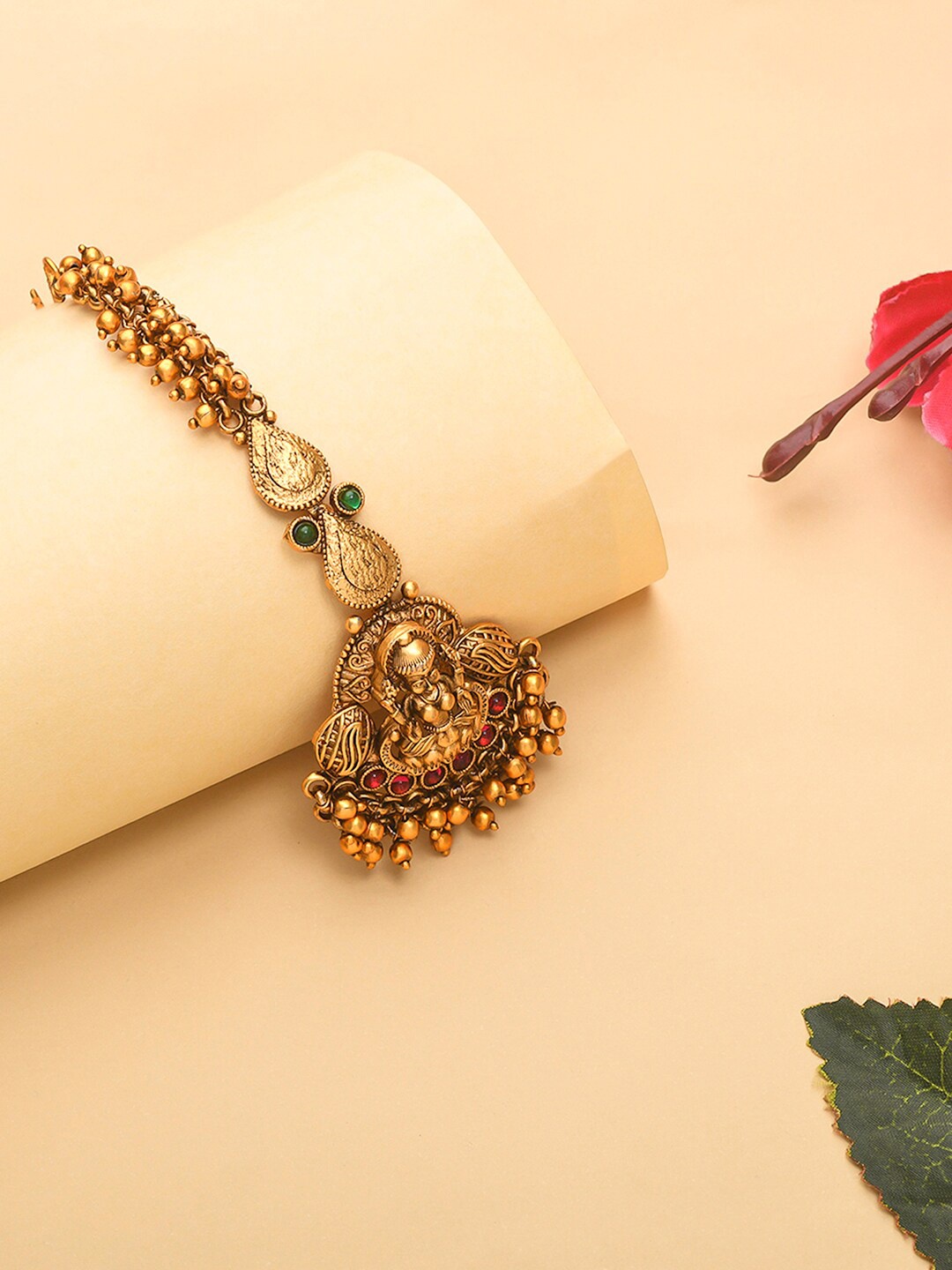 

Voylla Gold-Plated Pink kundan-Studded Temple Head Jewellery