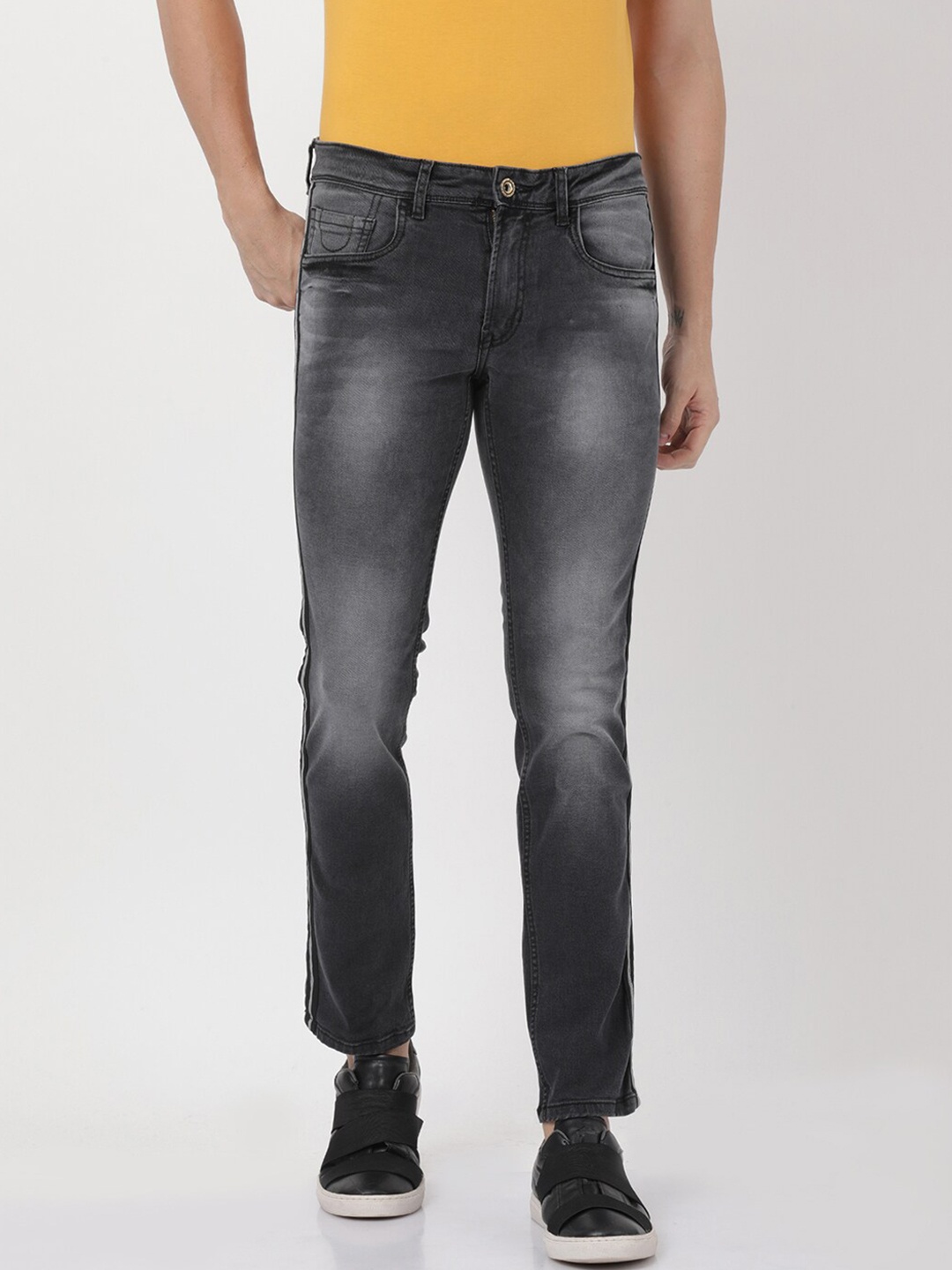 

Llak Jeans Men Grey Skinny Fit Heavy Fade Jeans