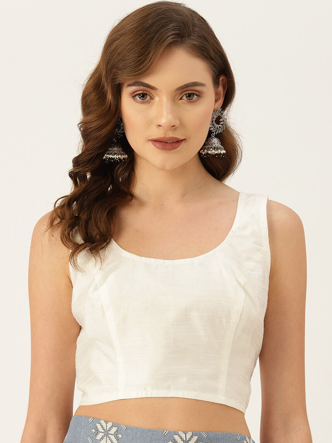 

Studio Shringaar White Solid Saree Blouse