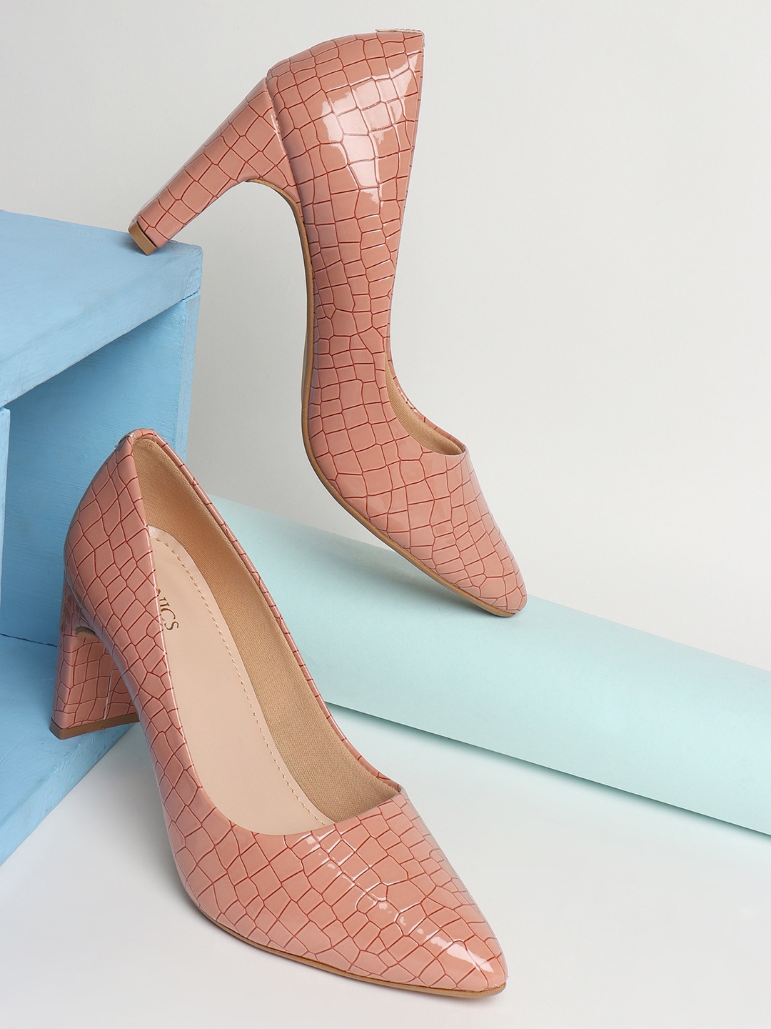 

ICONICS Peach-Coloured Textured Block Pumps