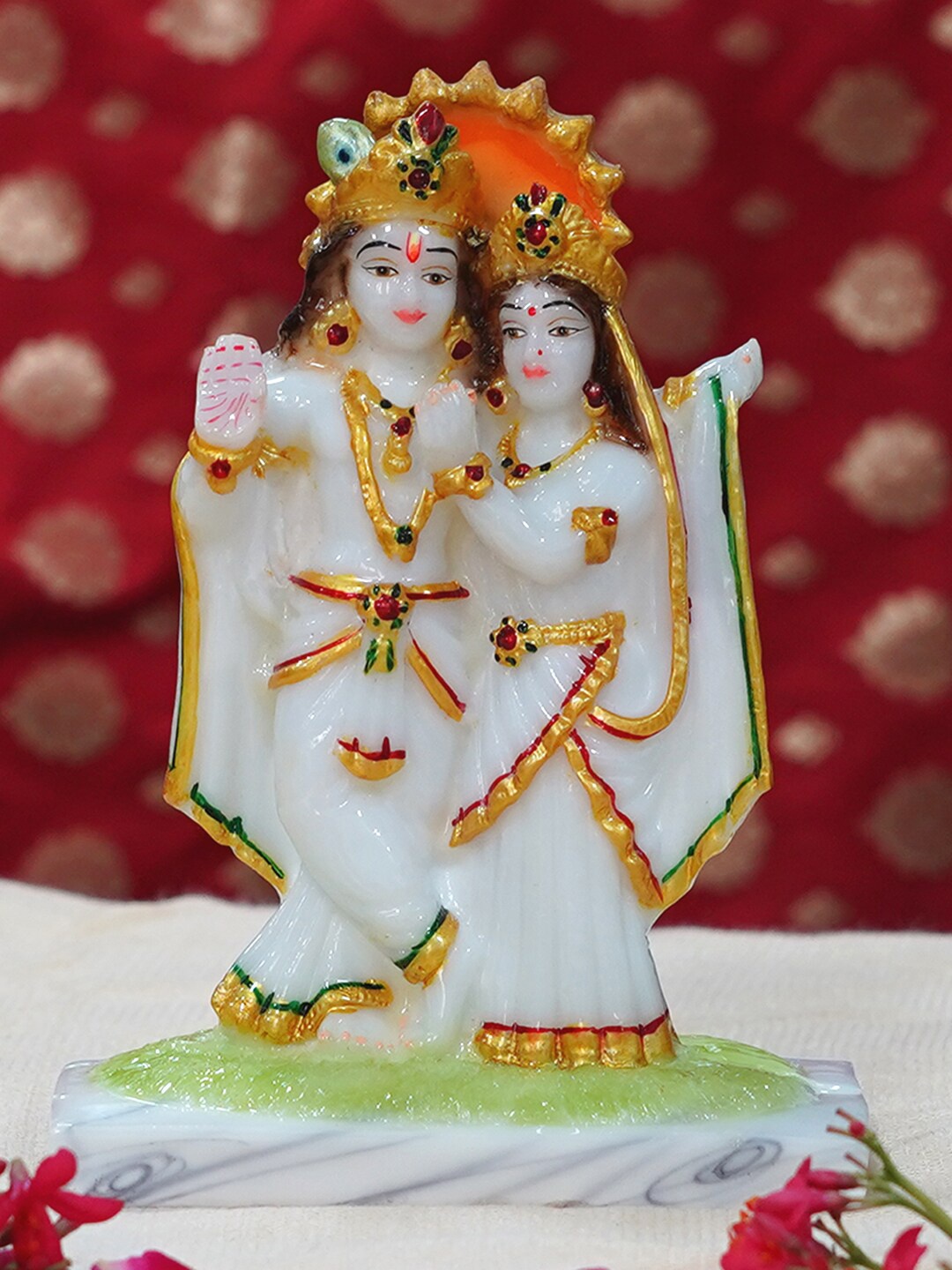 

Gallery99 White & Gold-Toned Printed Radha Krishna With Flute Idol Marble Showpiece