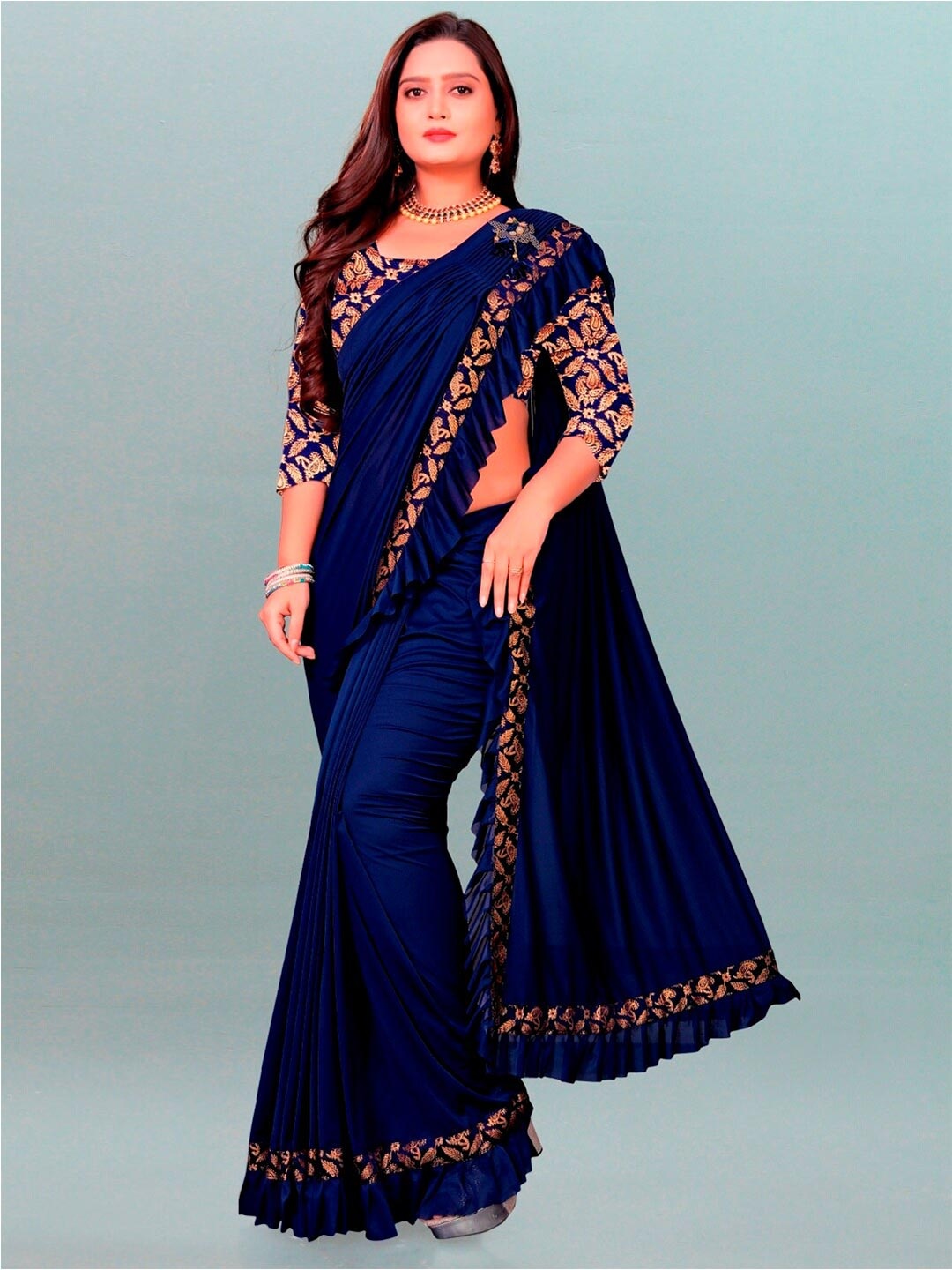 

APNISHA Navy Blue & Copper-Toned Saree