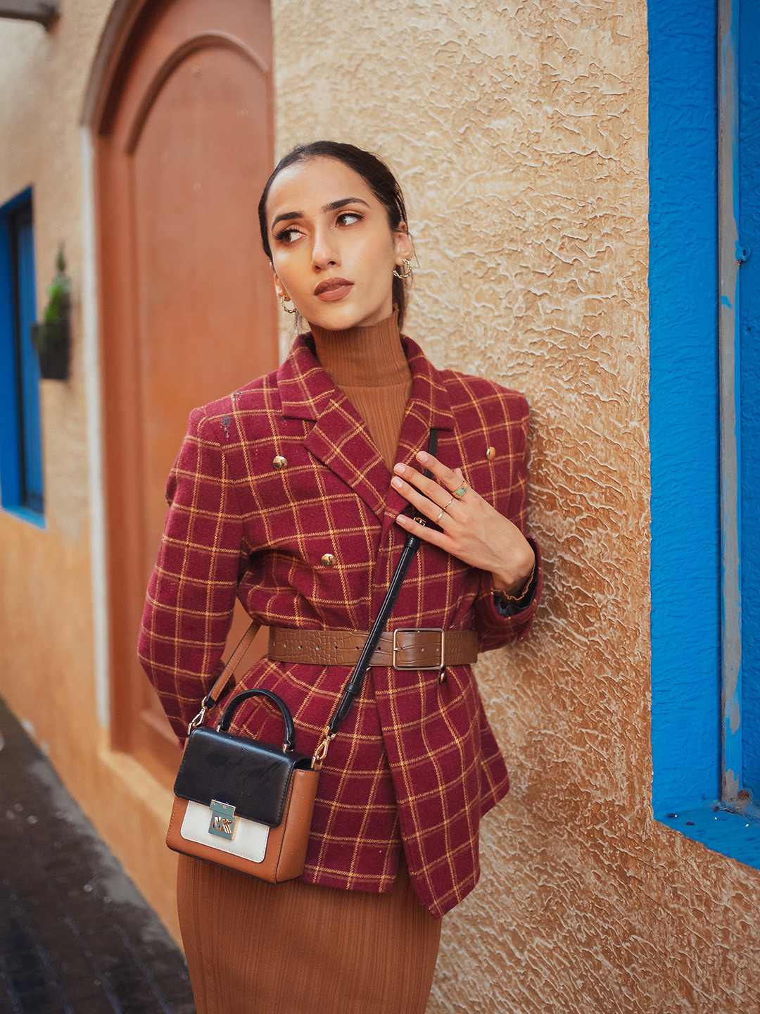 

Dlanxa Women Maroon Checked Coats