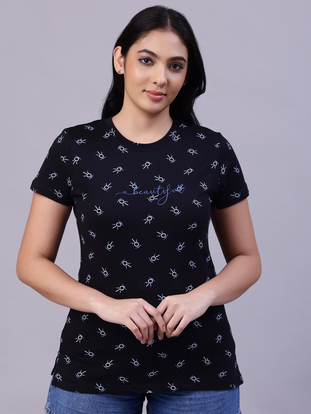 

TITTLI Women Black Printed Short Sleeve T-Shirt