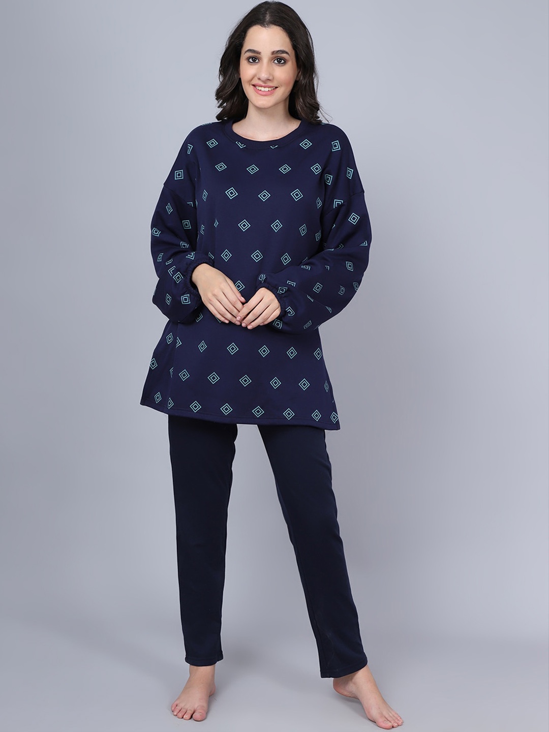 

Kanvin Women Navy Blue Printed Night Suit