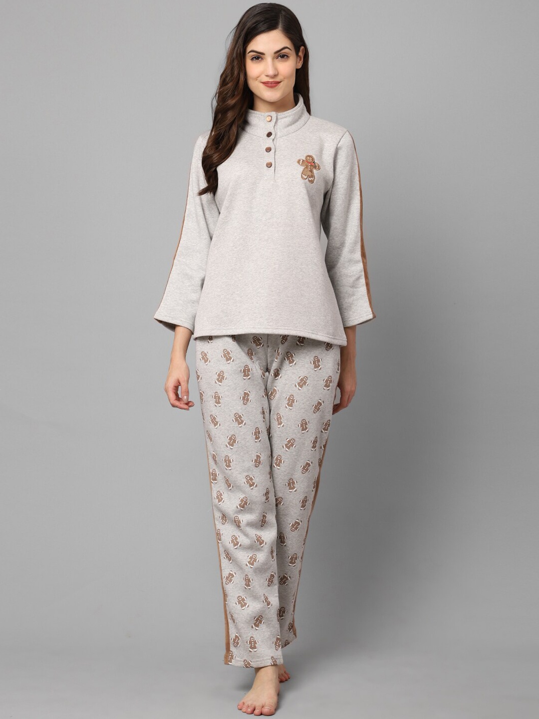 

Kanvin Women Grey & Brown High neck Night suit