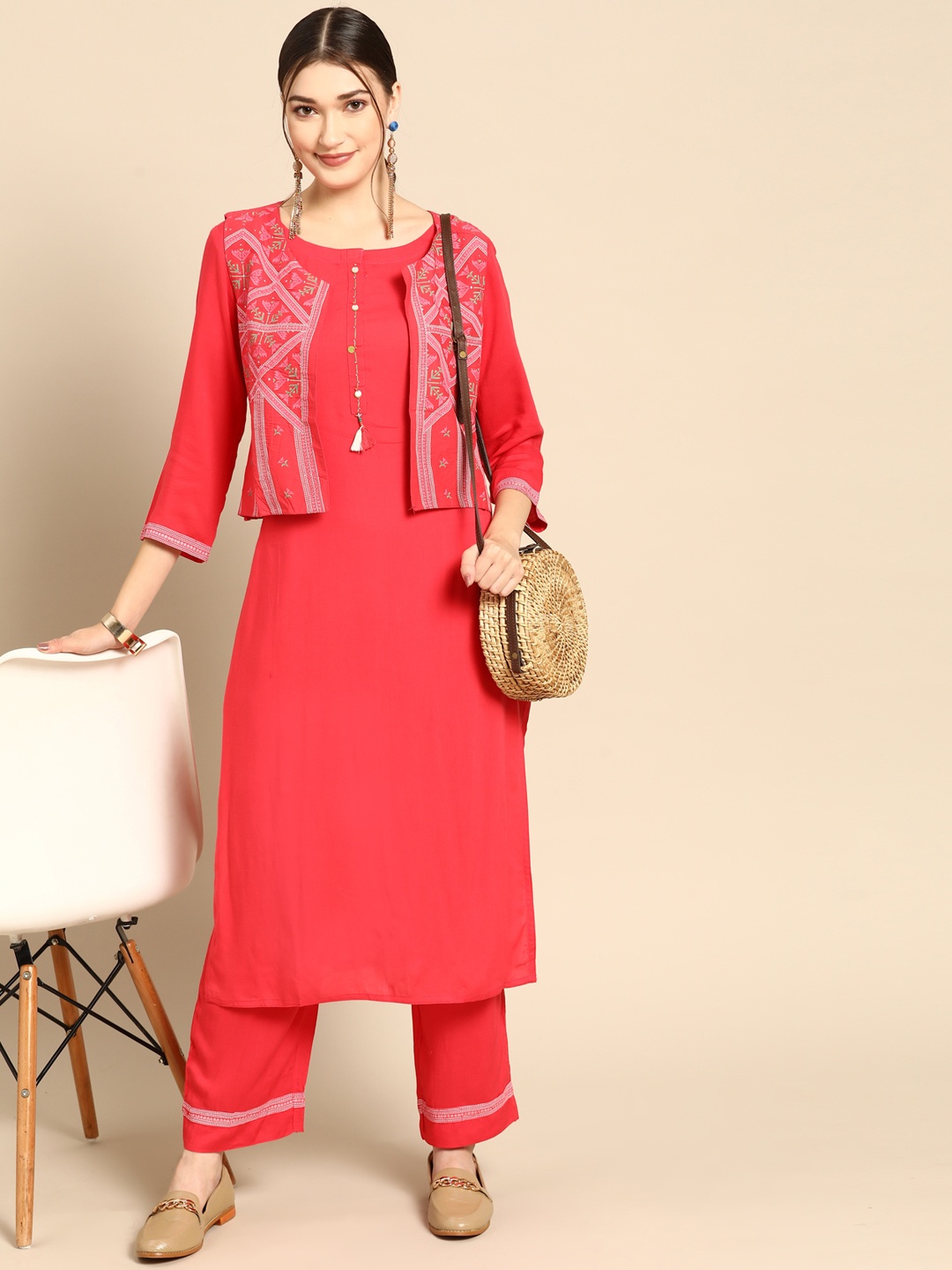 

Sangria Women Coral Pink Layered Sequinned Kurta with Trousers & Printed Ethnic Jacket
