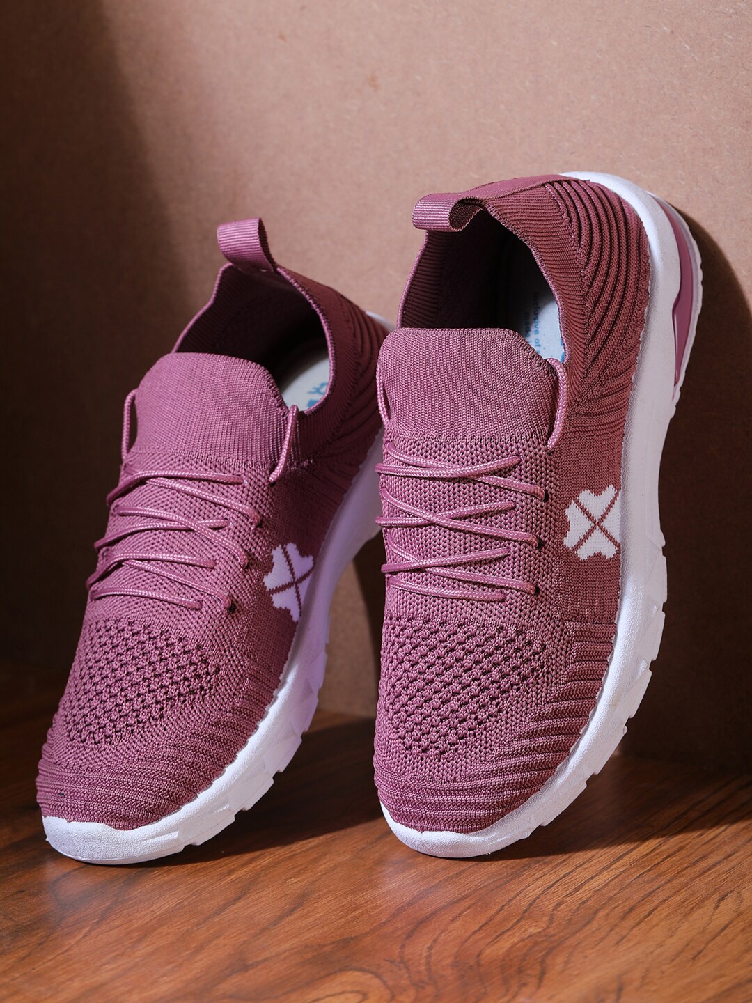 

HASTEN Women Maroon Woven Design Sneakers