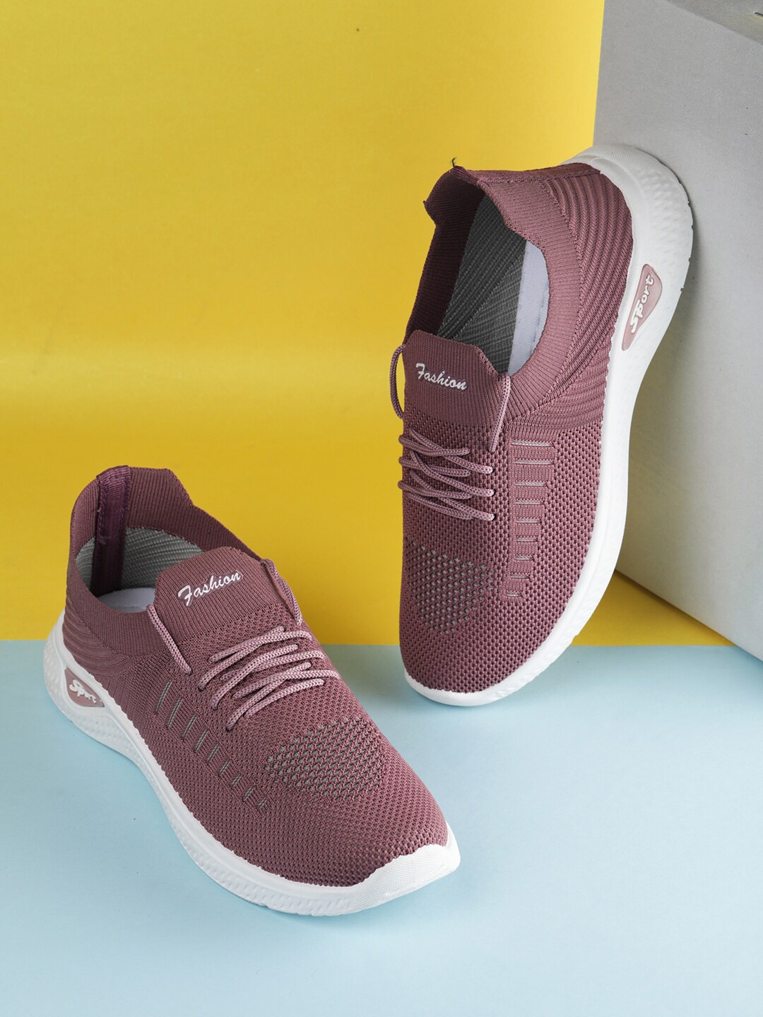 

HASTEN Women Maroon Woven Design Sneakers