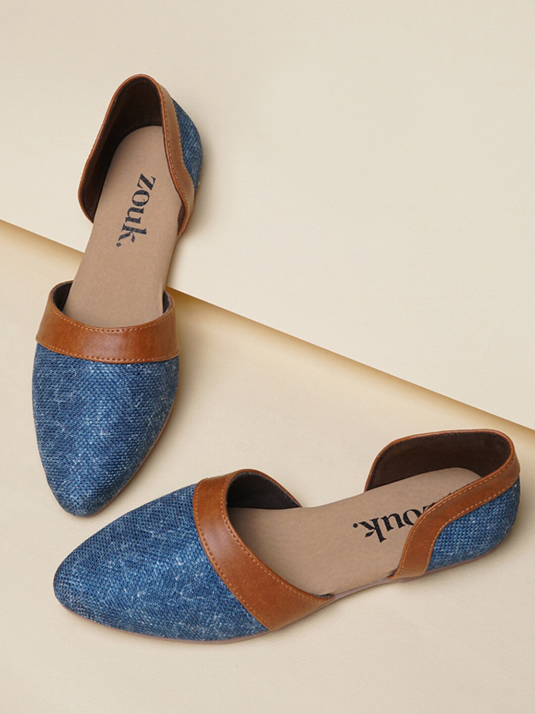 

ZOUK Women Blue Textured Ballerinas Flats