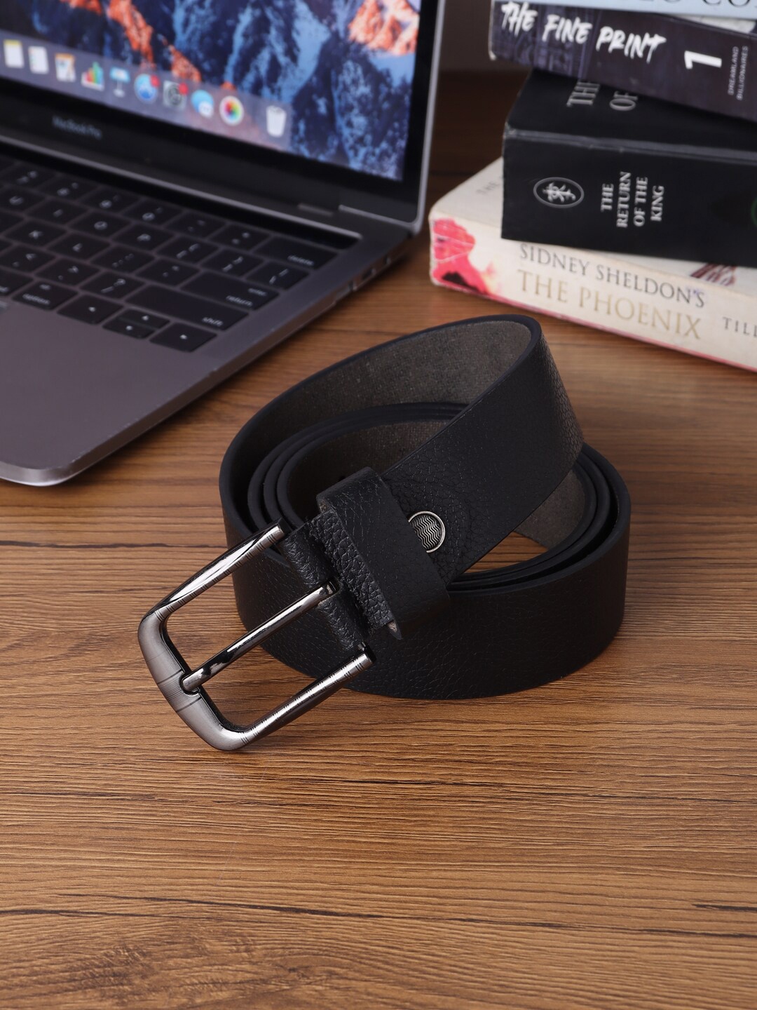 

SAMTROH Men Black Textured Leather Belt