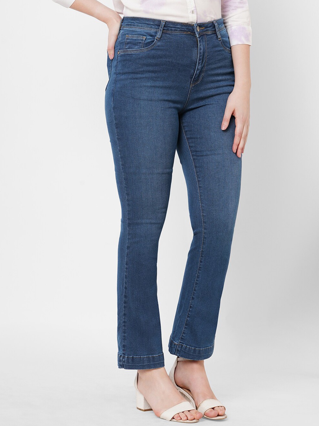 

Kraus Jeans Women Blue Flared High-Rise Stretchable Jeans