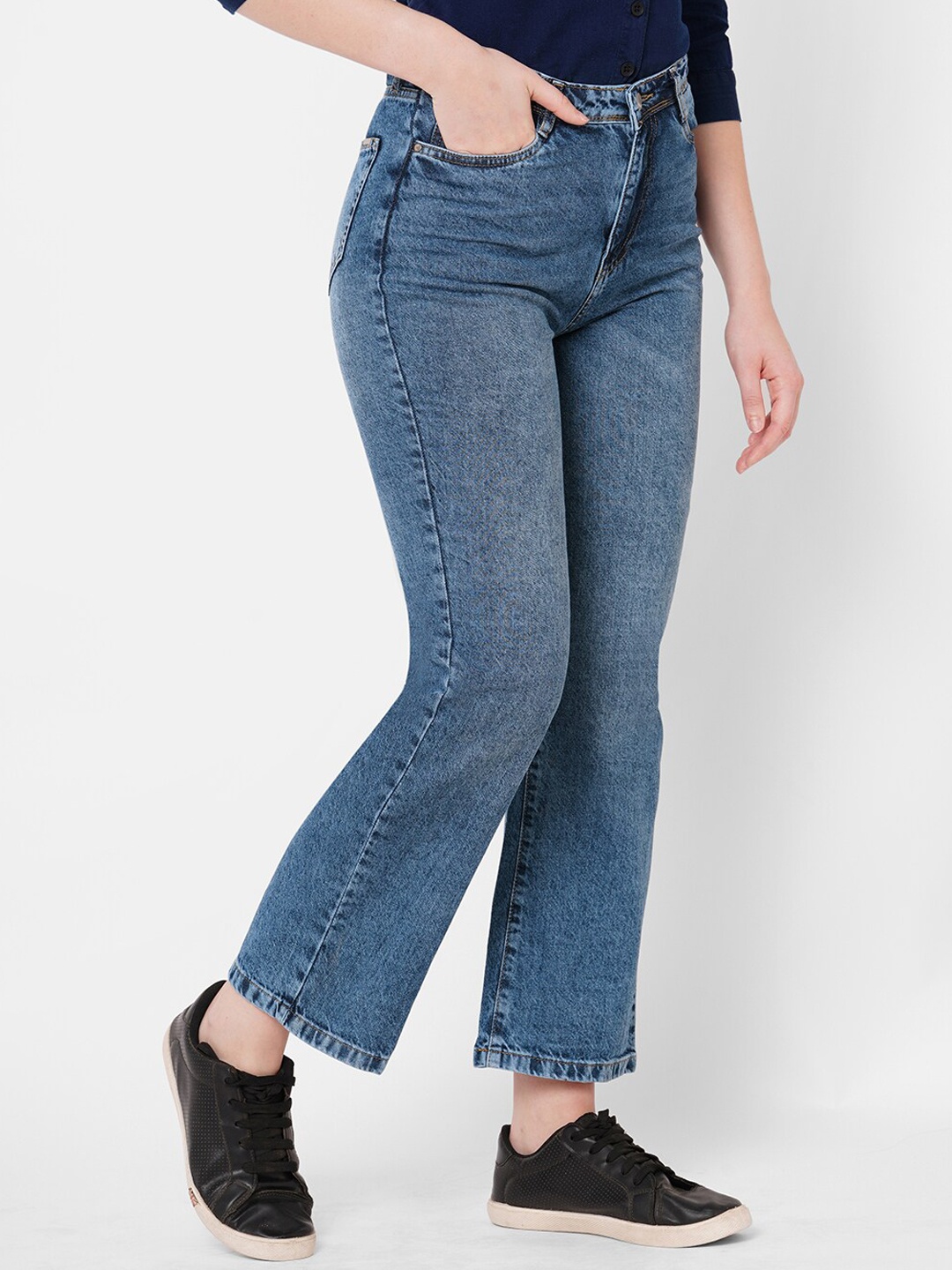 

Kraus Jeans Women Blue Straight Fit High-Rise Light Fade Pure Cotton Jeans