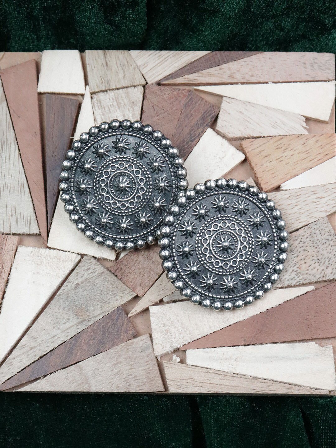 

Krelin Oxidized Silver-Toned Circular Studs Earrings