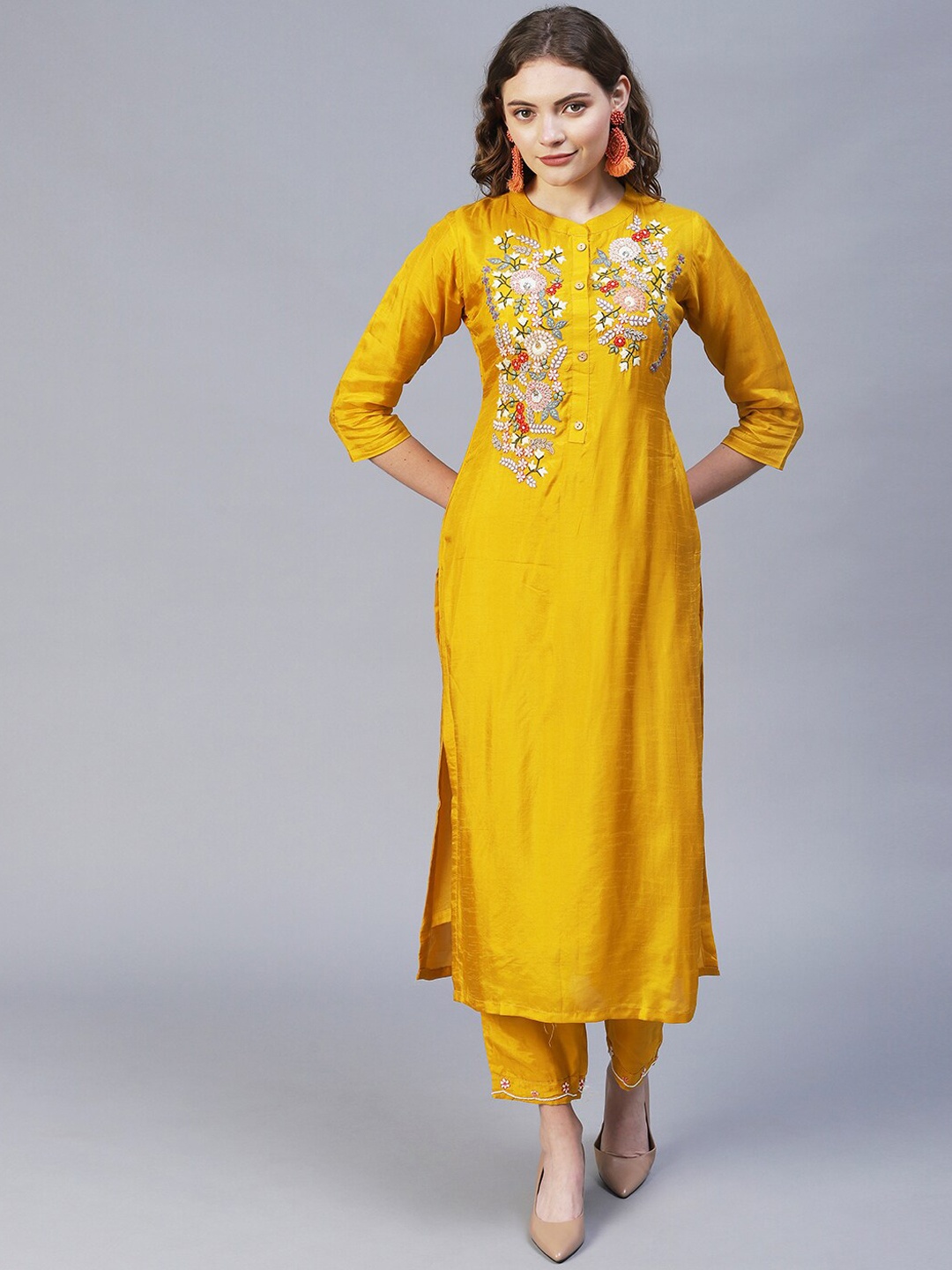 

FASHOR Women Yellow Floral Embroidered Kurta with Trouser