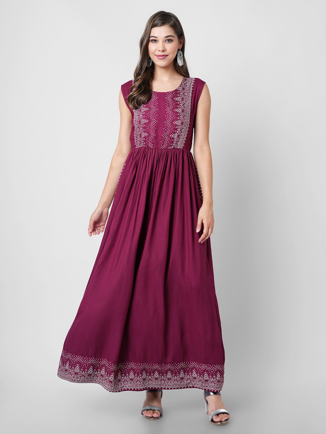 

PURSHOTTAM WALA Maroon Ethnic Motifs Maxi Maxi Dress