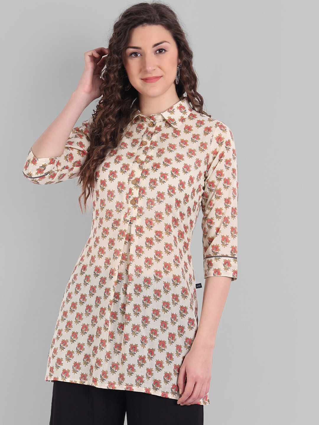 

githaan Women Off White Floral Print Shirt Style Longline Top