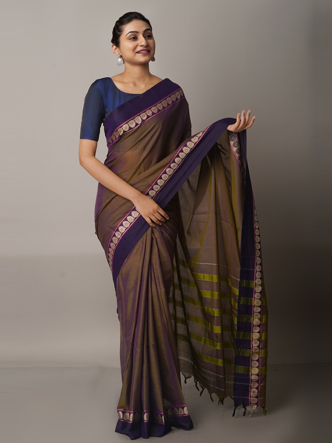 

Unnati Silks Grey & Blue Woven Design Zari Pure Cotton Narayan Peth Saree