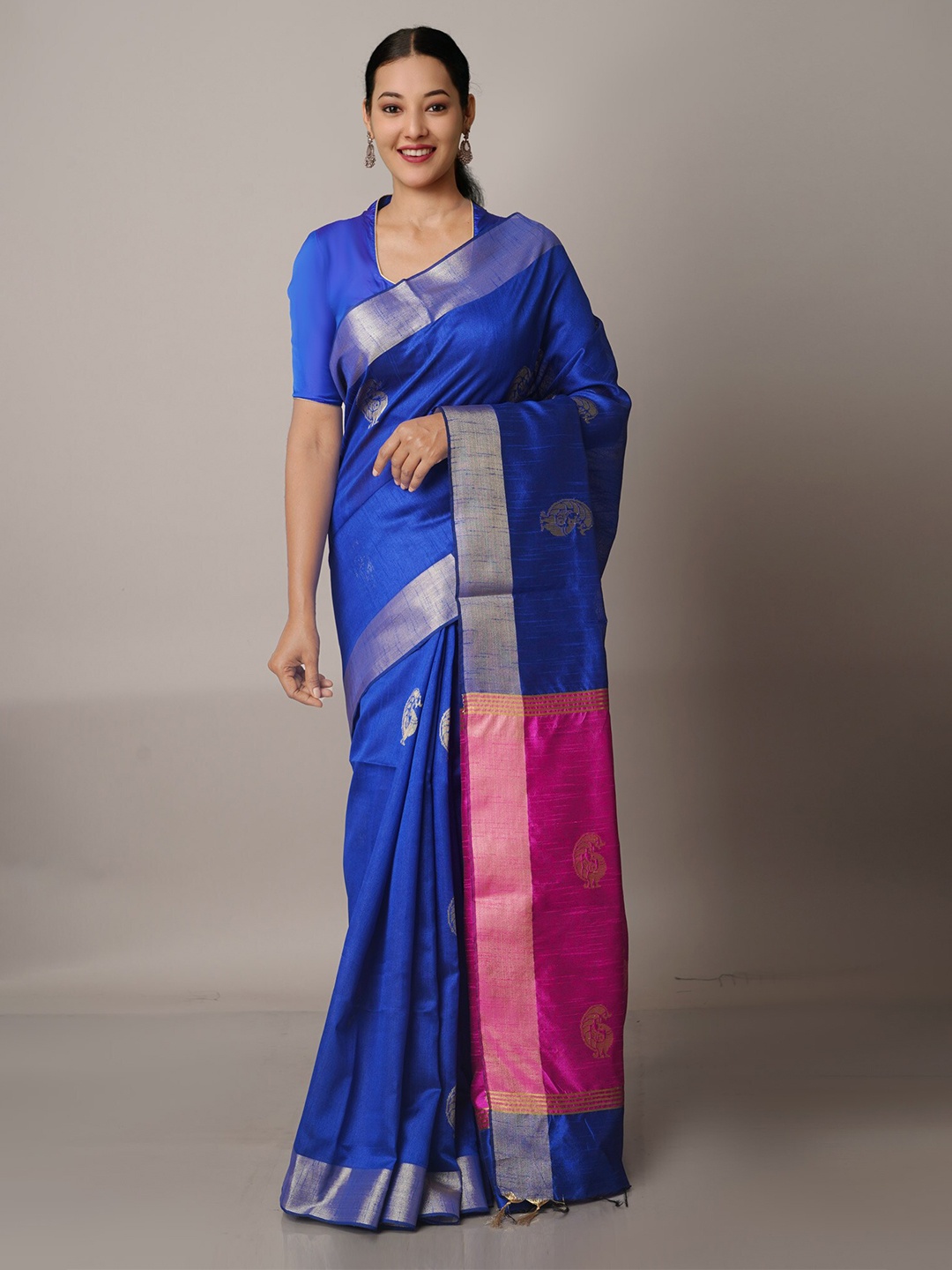 

Unnati Silks Blue & Pink Woven Design Zari Jamdani Saree