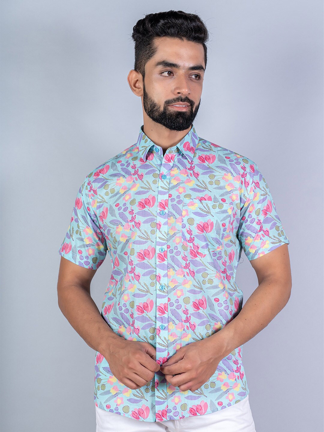 

Tistabene Men Blue Floral Printed Cotton Casual Shirt