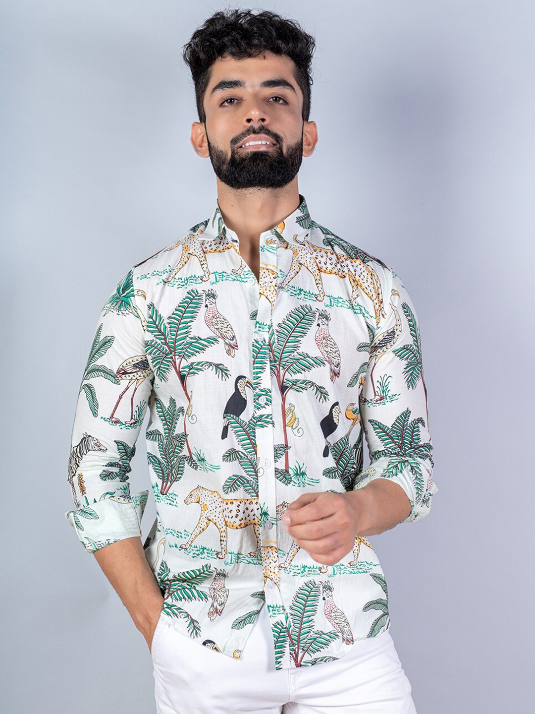 

Tistabene Men White Printed Casual Cotton Shirt