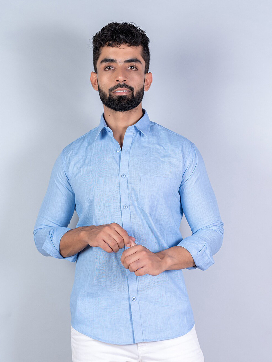 

Tistabene Men Blue Full Sleeves Spread Collar Cotton Casual Shirt