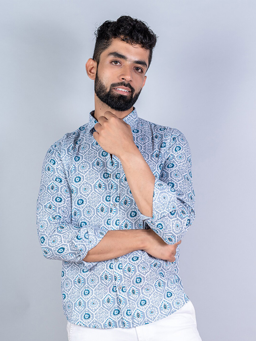 

Tistabene Men Grey Floral Printed Cotton Casual Shirt