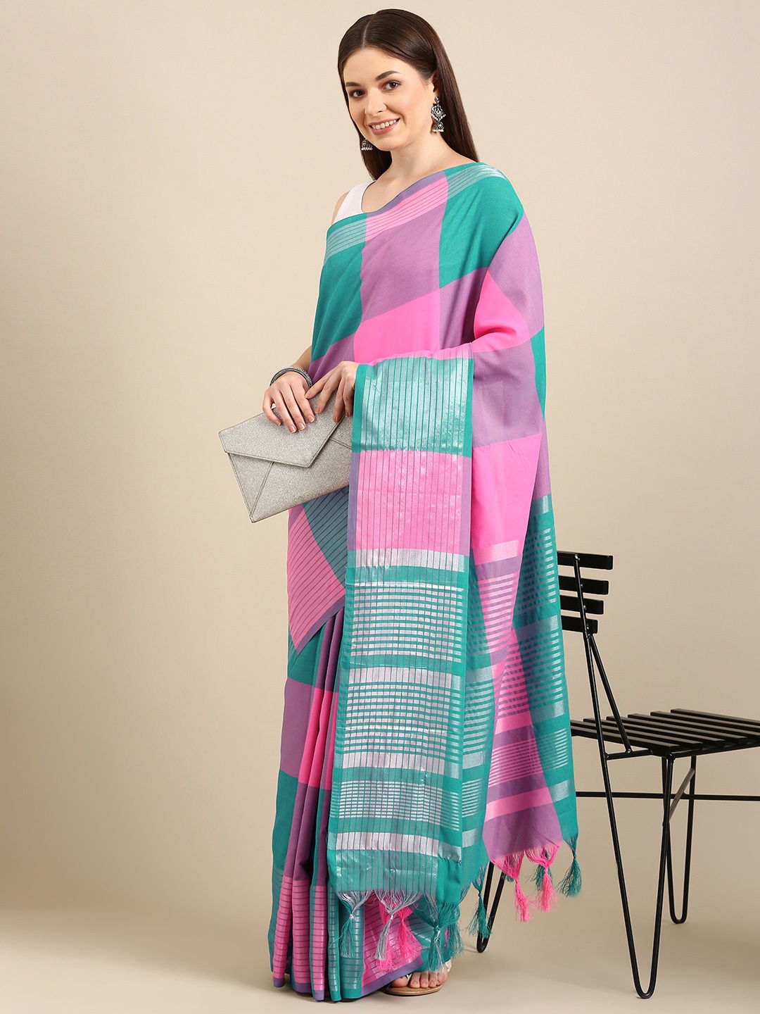 

Anouk Pink & Green Checked Zari Pure Cotton Saree