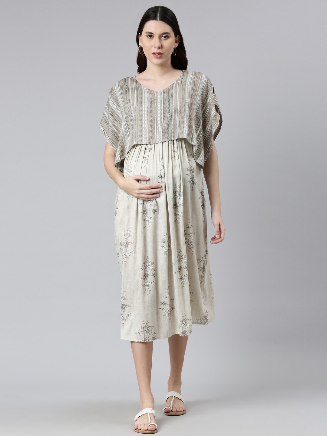 

GOLDSTROMS Grey Floral Printed Maternity Kaftan Midi Dress