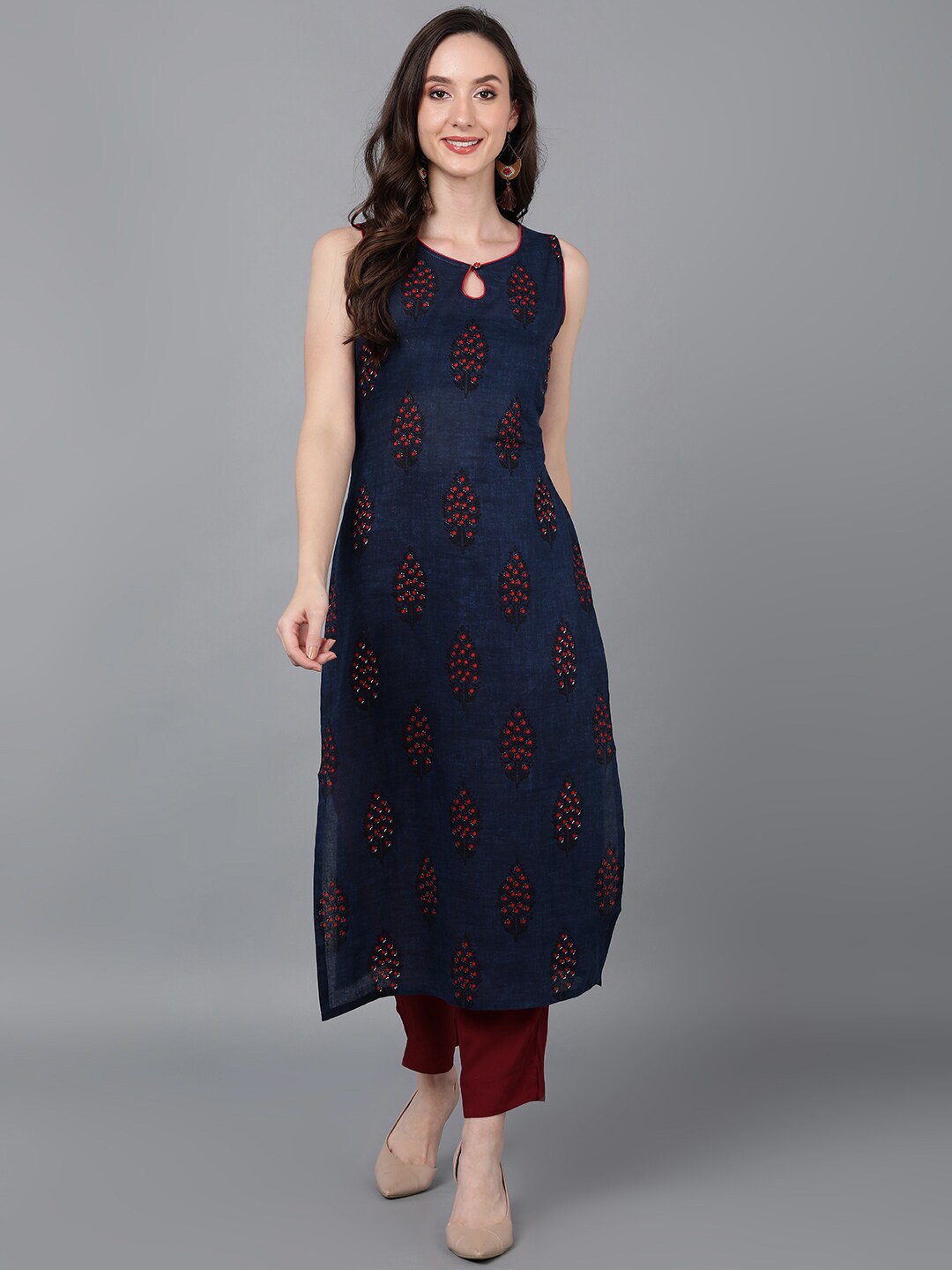 

AHIKA Women Navy Blue Pure Cotton Floral Printed Keyhole Neck Kurta