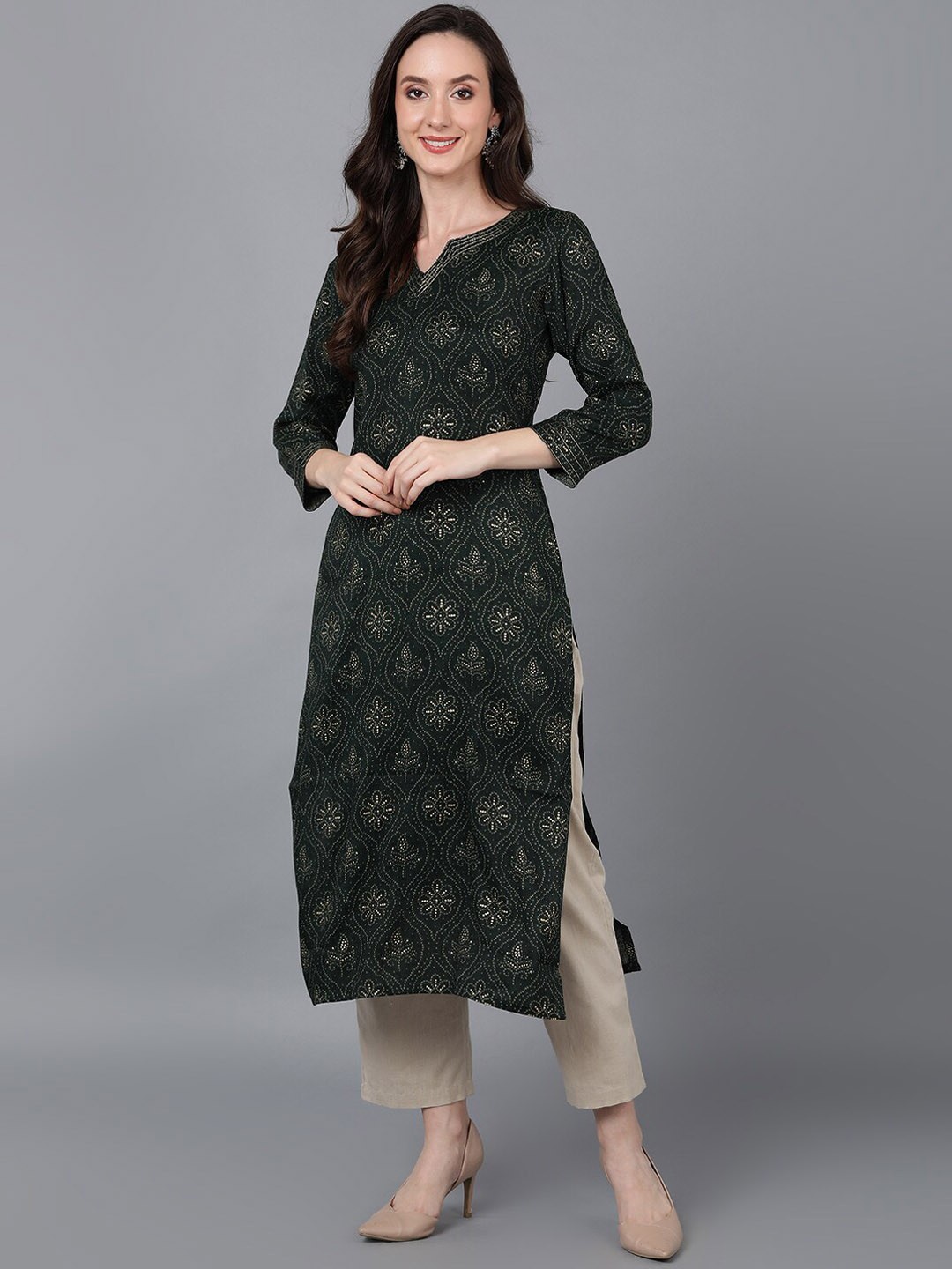 

AHIKA Women Green Floral Printed Cotton Kurta