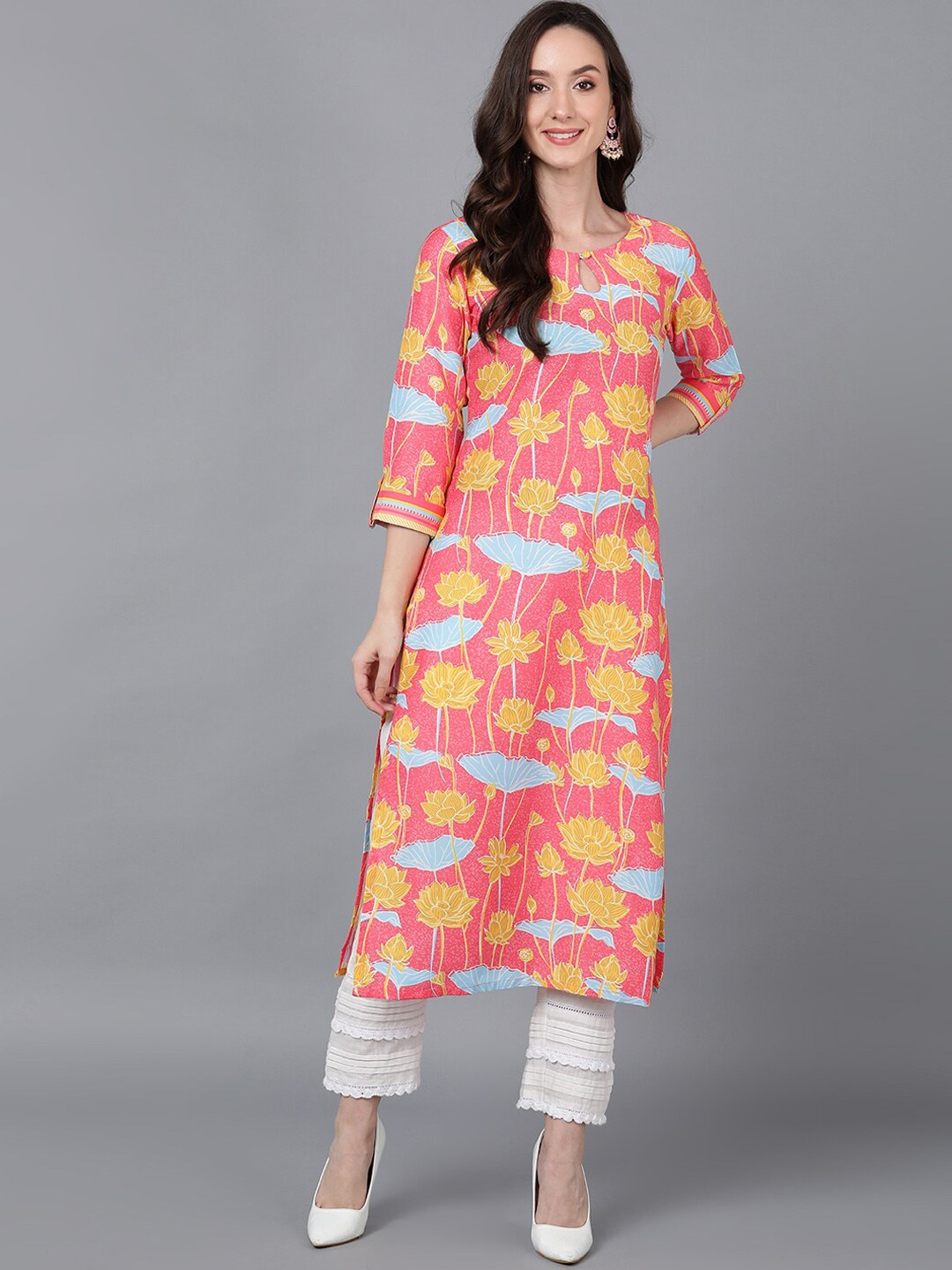 

AHIKA Women Orange Floral Printed Kurta