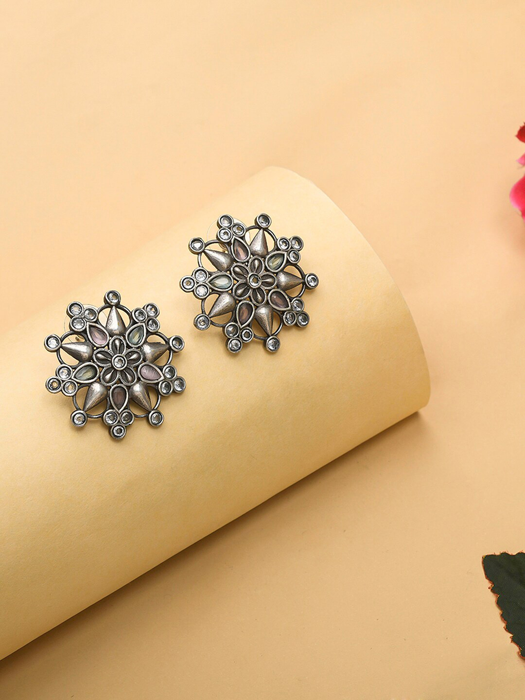 

Voylla Silver-Plated Floral Oxidised Studs Earrings