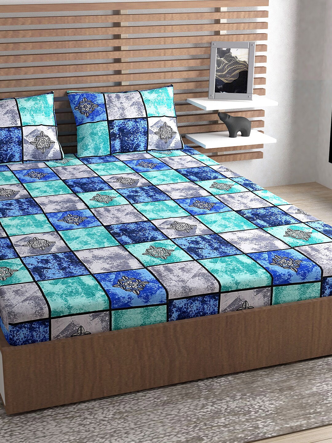 

Urban Magic Grey & Blue Geometric 128 TC Queen Bedsheet with 2 Pillow Covers