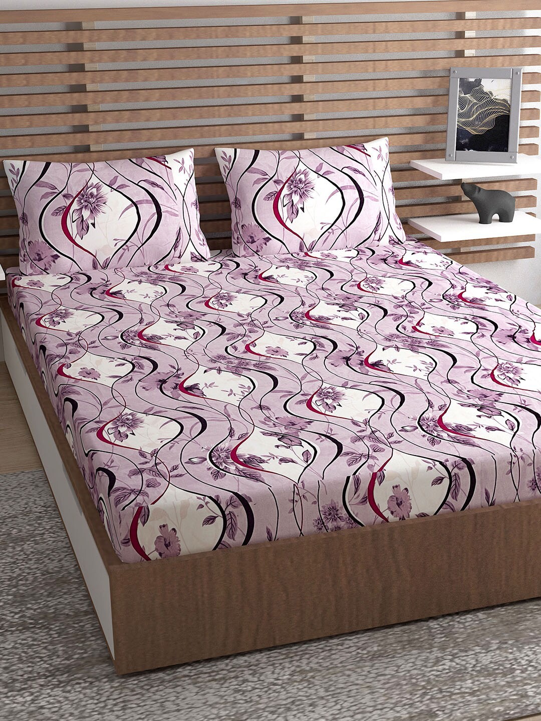 

Urban Magic Purple & White Floral Printed 160 TC Queen Bedsheet with 2 Pillow Covers