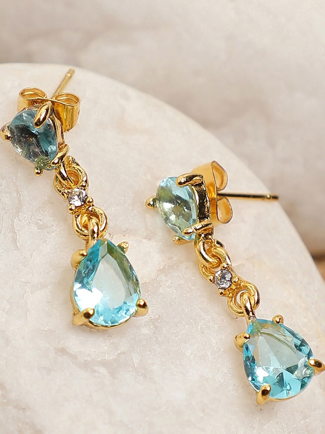 

SOHI Blue & Gold-Plated Contemporary Drop Earrings