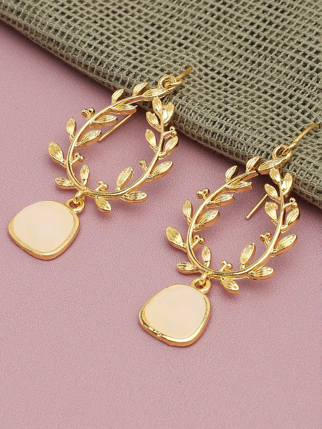 

SOHI Gold-Plated Contemporary Drop Earrings