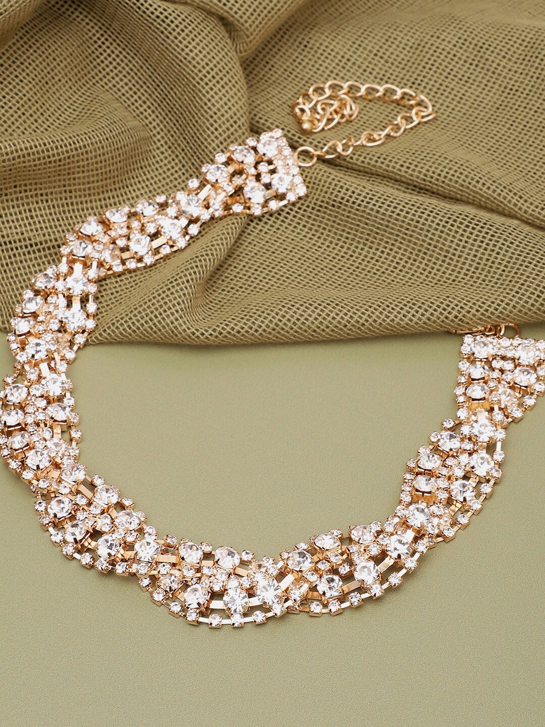 

SOHI Gold-Plated White Gold-Plated Necklace
