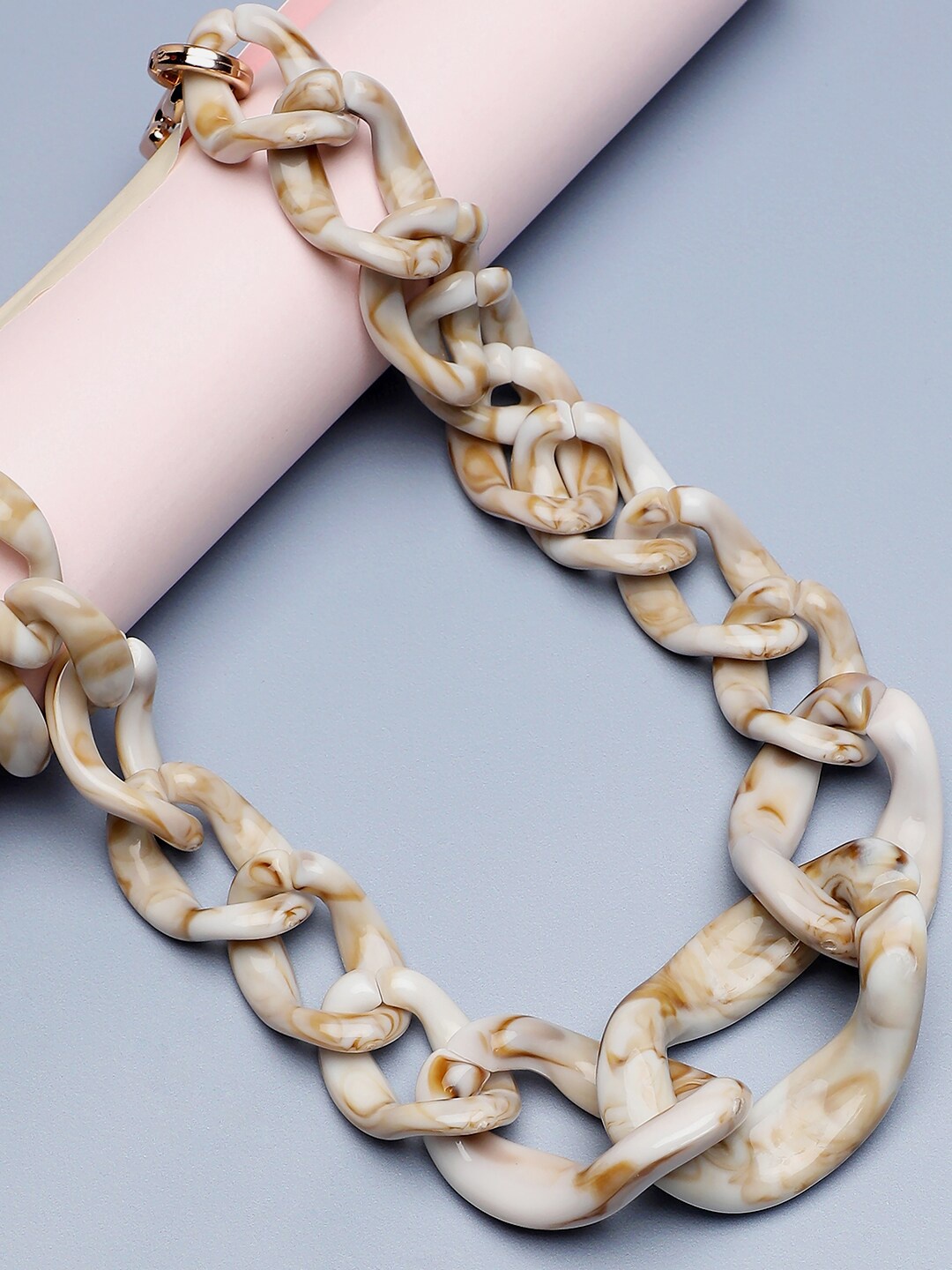 

SOHI Women Gold-Toned & Cream Gold-Plated Chain