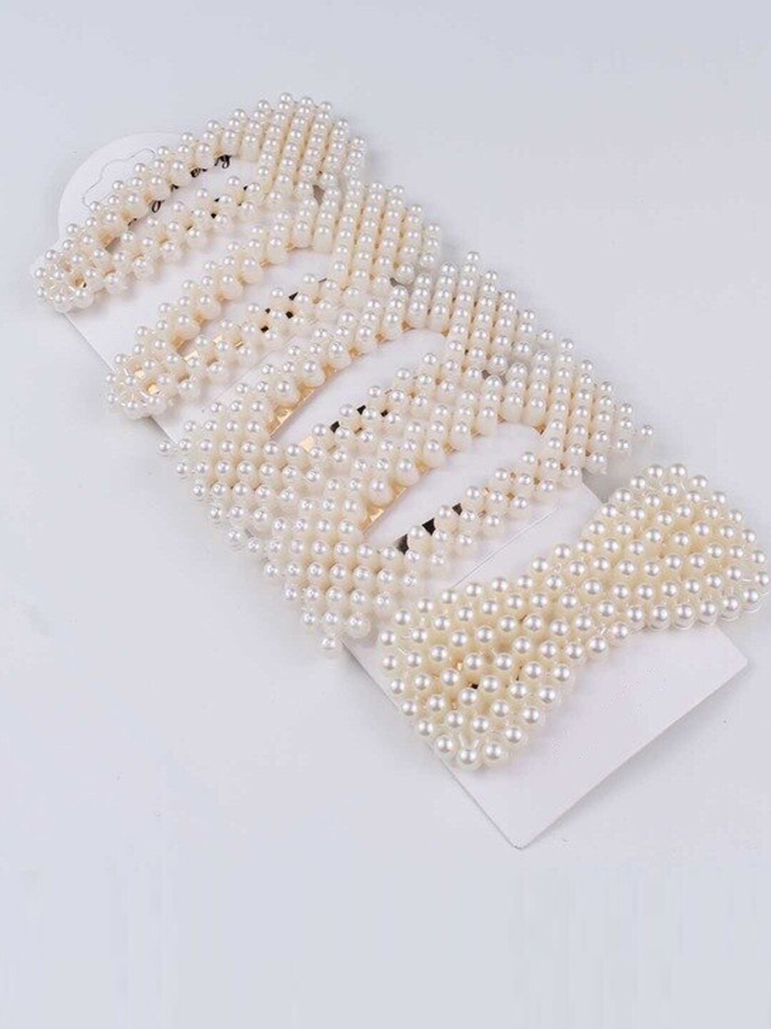 

Designs By Jewels Galaxy Women White Set of 5 Alligator Hair Clip