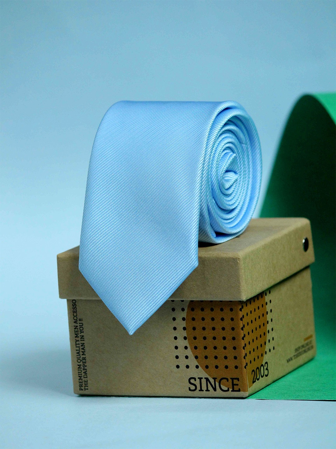 

Tossido Men Blue Solid Skinny Tie