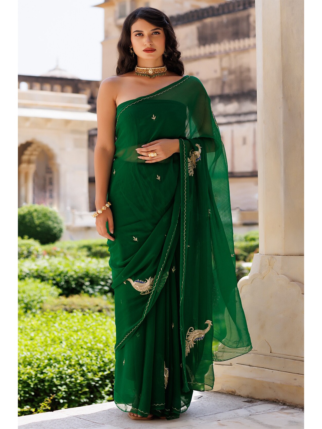 

Geroo Jaipur Handcrafted Aari Work Chiffon Saree, Green