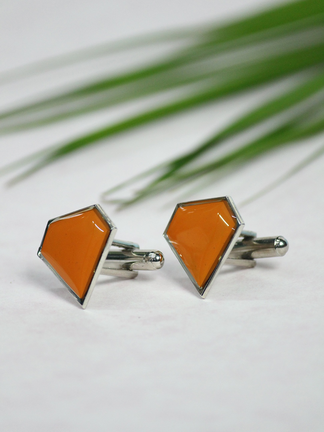 

Tossido Men Orange & Silver-Toned Diamond Shaped Cufflink